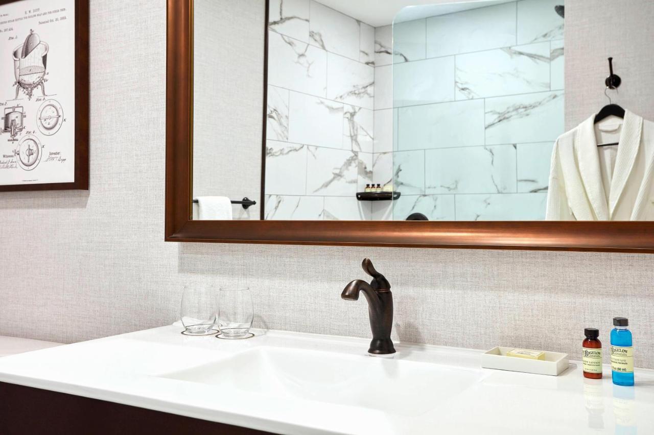 The Wick, Hudson, A Tribute Portfolio Hotel Екстериор снимка